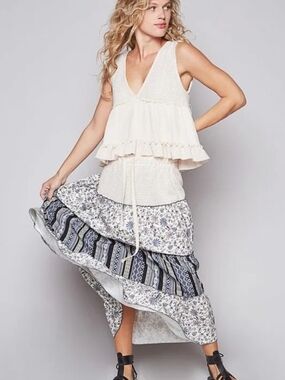 NWT POL Boho Tiered Floral Maxi Skirt - White and Navy Sz Med